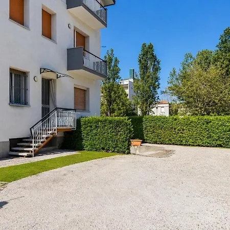 Dimora Apollonia Camelia 300 Meters From The Sea Апартаменты Римини